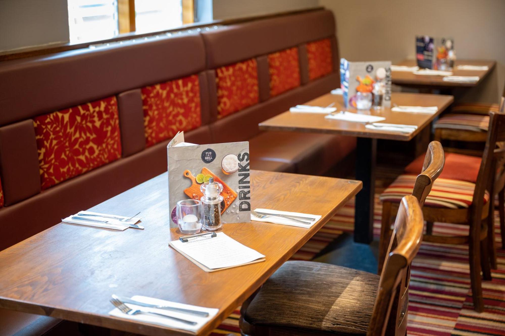 Wellington Hotel By Greene King Inns Aberdeen Ngoại thất bức ảnh
