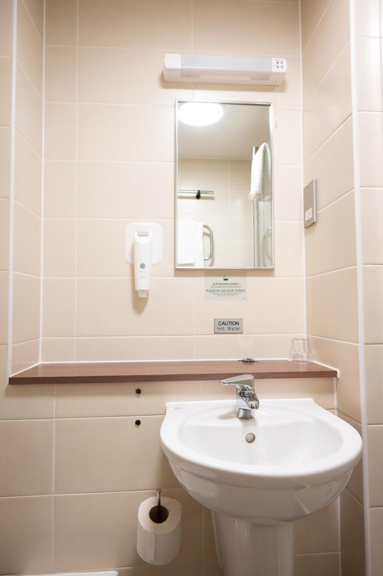 Wellington Hotel By Greene King Inns Aberdeen Ngoại thất bức ảnh