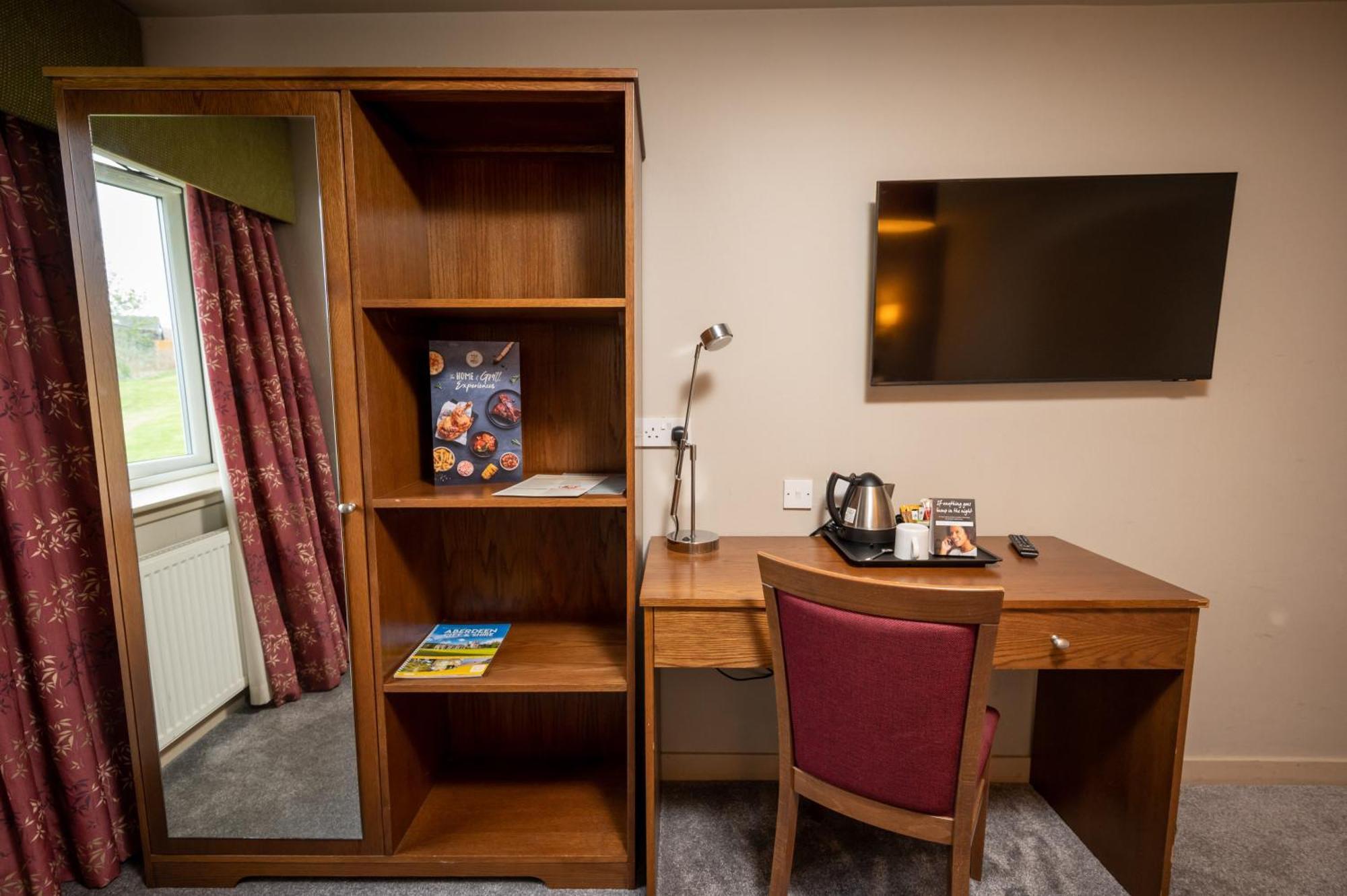 Wellington Hotel By Greene King Inns Aberdeen Ngoại thất bức ảnh